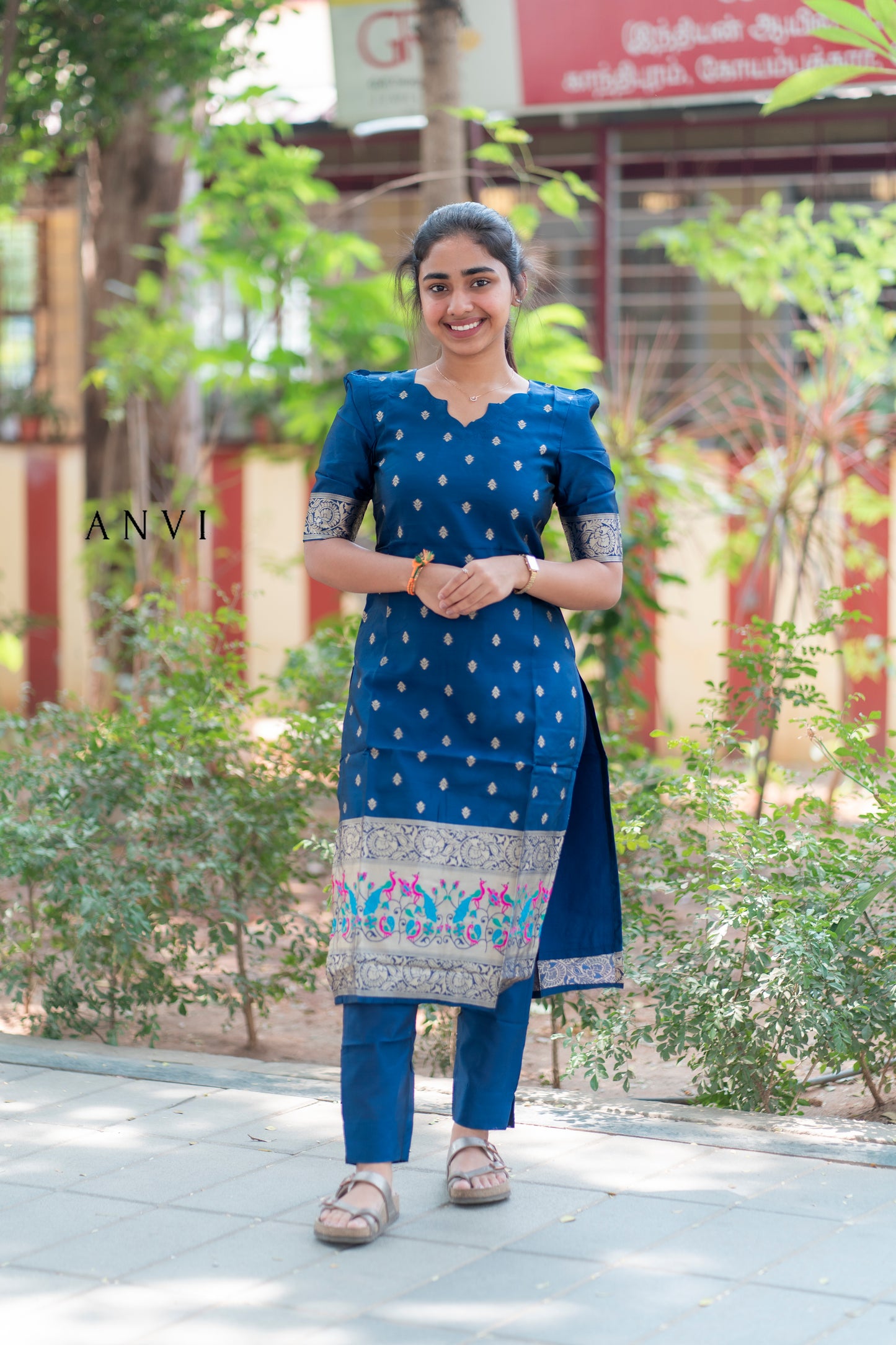 AL 371 Banarasi silk suit with paithani border