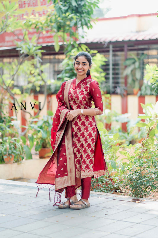 Elegant Banarasi Silk Suit